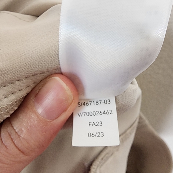 Athleta Abalone Endless High Rise Cargo Pant 10 - Picture 7 of 8